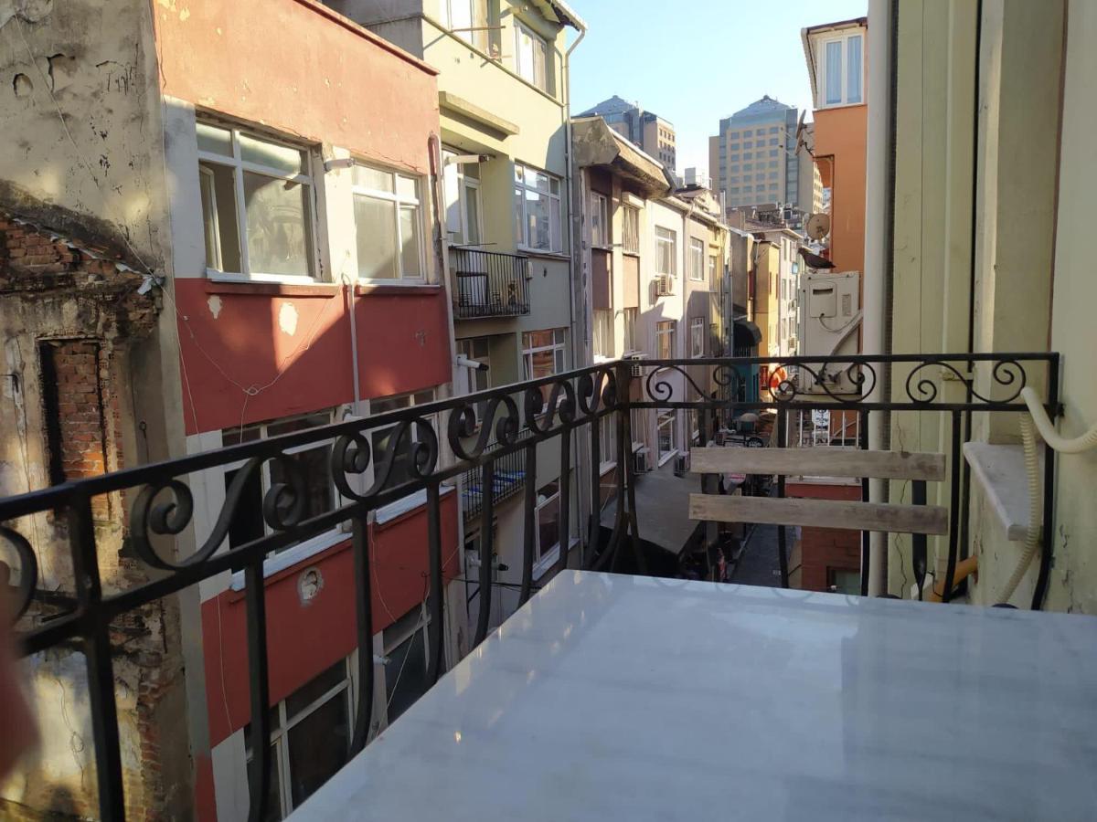 Gaia Art Hostel Hotel Istanbul Bagian luar foto